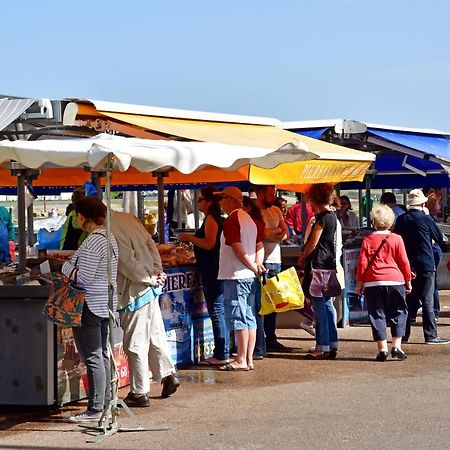 La Courette, Maison Avec Cour Proche Plage Graye-sur-Mer Luaran gambar