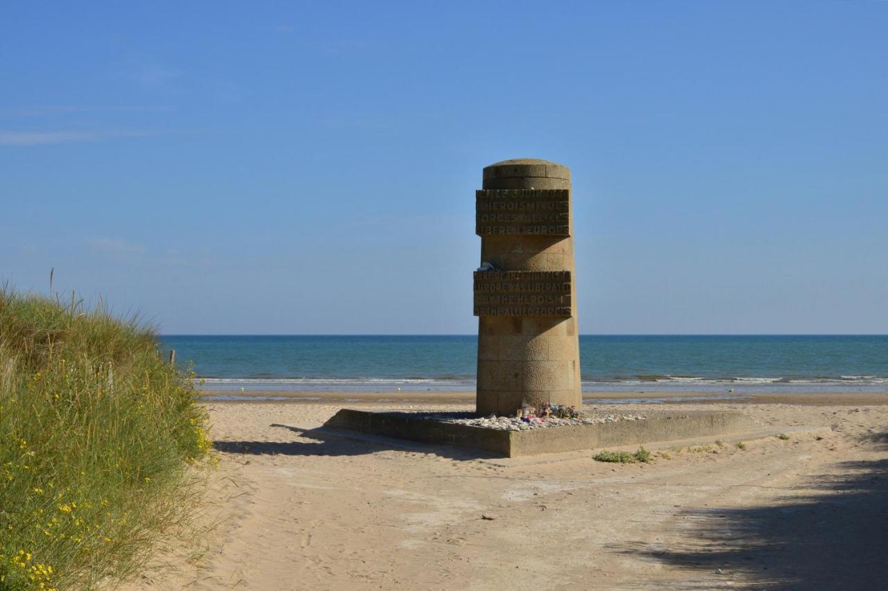 La Courette, Maison Avec Cour Proche Plage Graye-sur-Mer Luaran gambar
